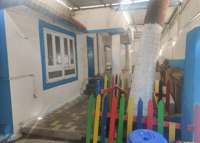 Indigo 66 Boys Hostel-Andheri