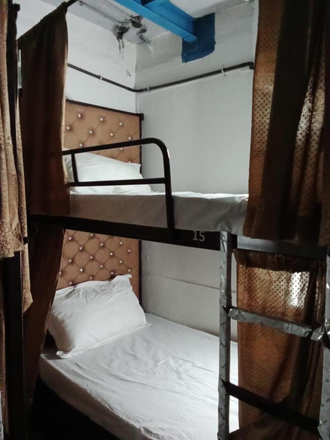 Hostel Indigo 66 Boys Hostel-andheri Mumbai